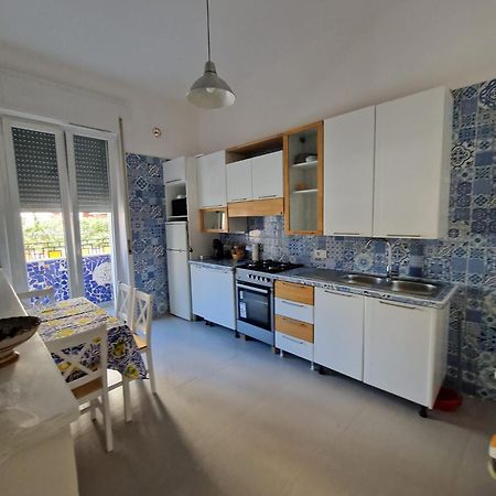 Casa Cristina Lägenhet Maiori Exteriör bild